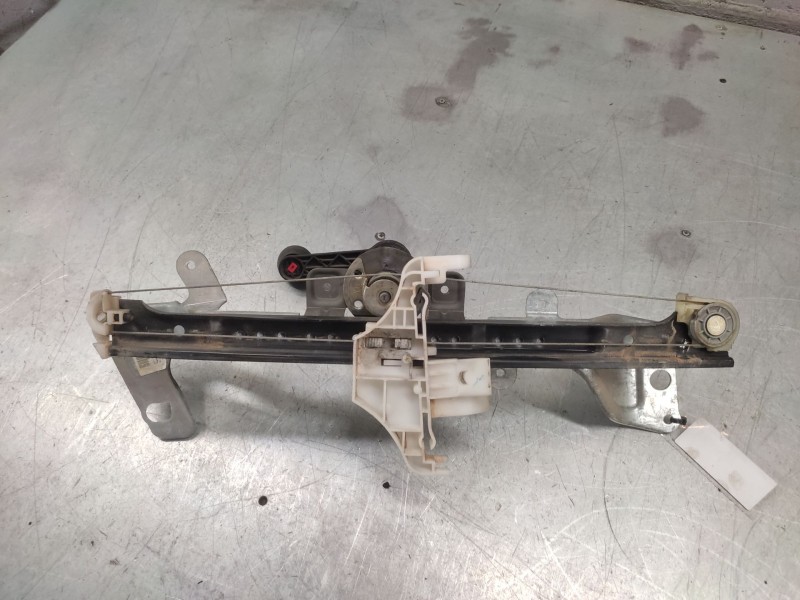 Recambio de elevalunas trasero izquierdo para ford fusion (cbk) ambiente referencia OEM IAM  MANUAL 