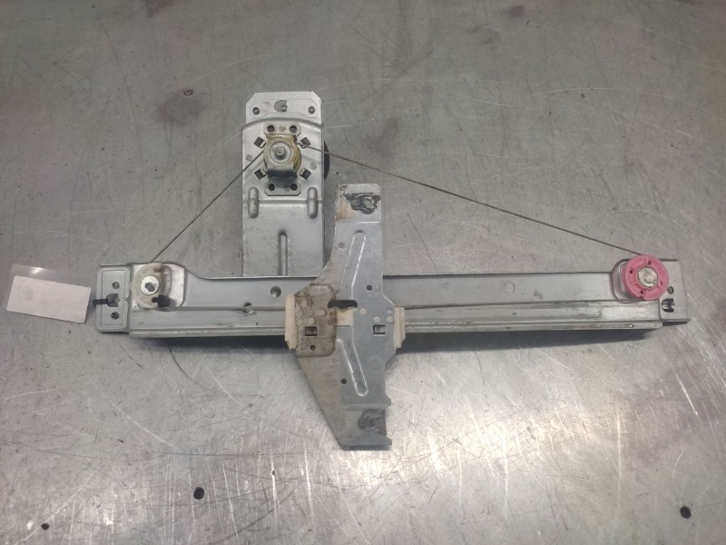 Recambio de elevalunas trasero izquierdo para peugeot 207 sport referencia OEM IAM 9650768180  