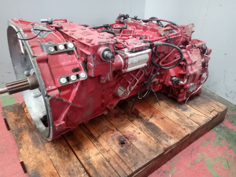 Recambio de caja cambios para iveco eurocargo referencia OEM IAM 16S151IT 8870350 1315041332