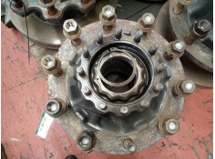 Recambio de buje trasero izquierdo para volvo fh xxx 12.8 diesel referencia OEM IAM 20720743  