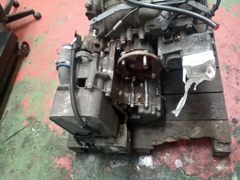 Recambio de caja cambios para daf serie xf105.xxx 12.9 diesel referencia OEM IAM 12AS2331TD 1915827 1353041042