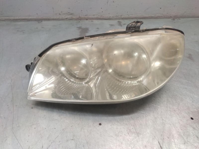 Recambio de faro izquierdo para fiat punto berlina (188) 1.3 jtd cat referencia OEM IAM   