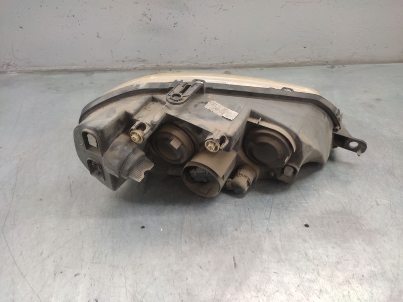 Recambio de faro izquierdo para fiat punto berlina (188) 1.3 jtd cat referencia OEM IAM   