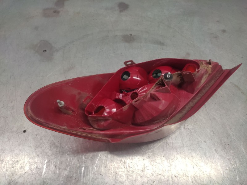 Recambio de piloto trasero izquierdo para peugeot 207 1.4 16v vti cat (8fs / ep3) referencia OEM IAM   