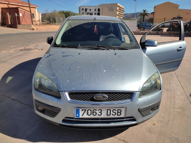ford focus berlina (cap) del año 2005