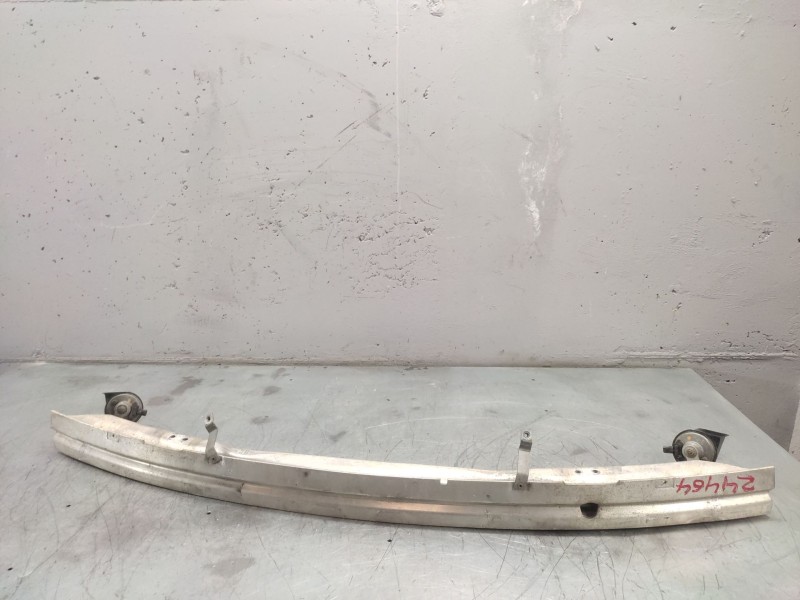 Recambio de refuerzo paragolpes delantero para bmw x3 (e83) 2.0d referencia OEM IAM   