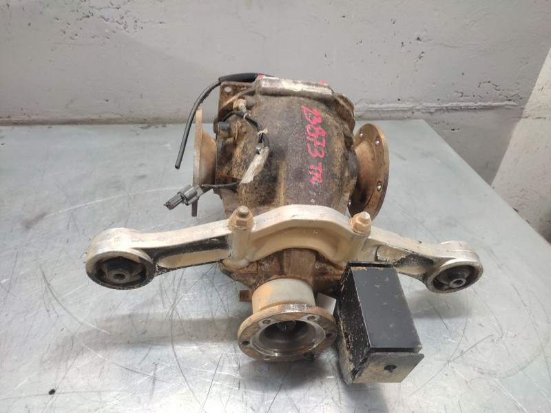 Recambio de grupo para mitsubishi pajero -- referencia OEM IAM MR446873  TRASERO