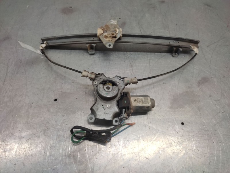 Recambio de elevalunas delantero derecho para nissan primera (p11) 2.0 td referencia OEM IAM 400600T1  