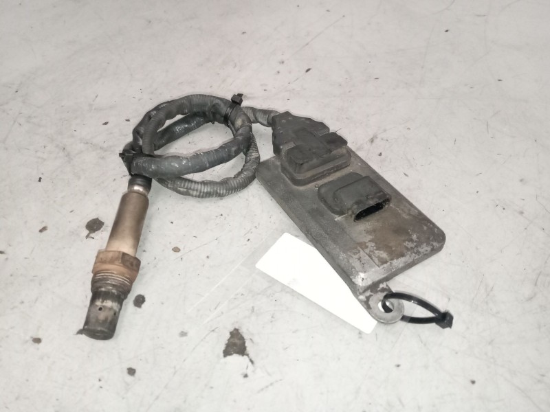 Recambio de sensor noxe para iveco stralis (ad/at) 10.3 diesel referencia OEM IAM 5801424181  