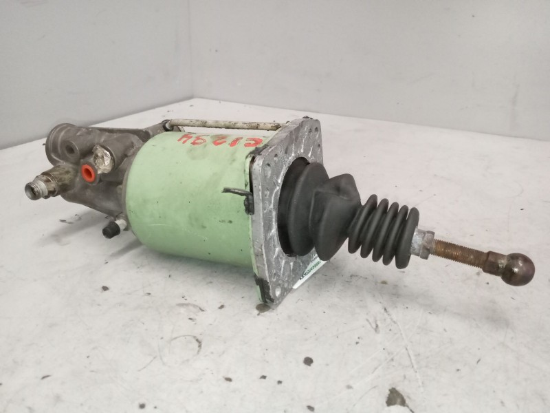 Recambio de servo embrague para iveco eurocargo 05.03  5.9 diesel referencia OEM IAM VG3289  K004297