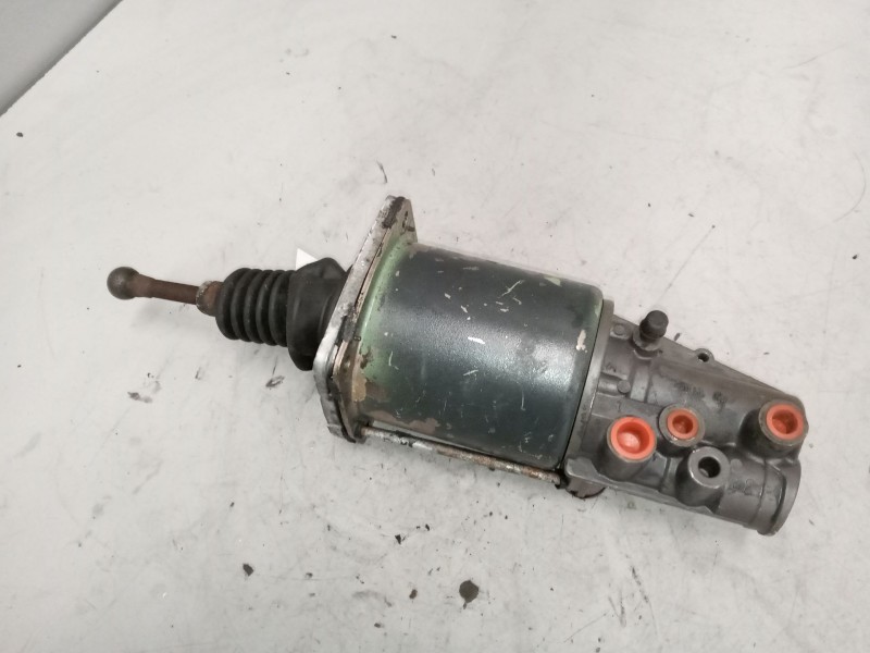 Recambio de servo embrague para iveco eurocargo 05.03  5.9 diesel referencia OEM IAM VG3289  K004297