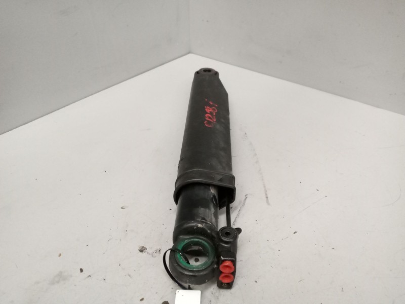 Recambio de brazo elevacion cabina para volvo fm xxx 12.8 diesel referencia OEM IAM 20922305  