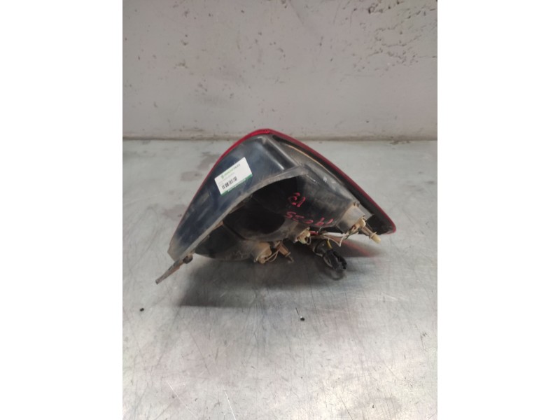 Recambio de piloto trasero izquierdo para kia rio ipanema berlina referencia OEM IAM   