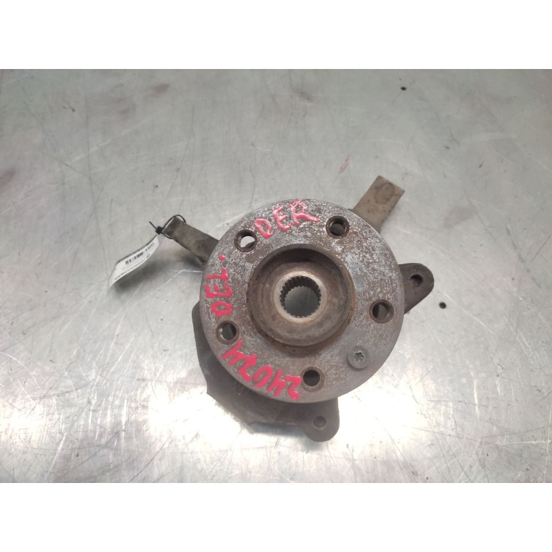 Recambio de mangueta delantera derecha para renault trafic ii furgoneta (fl) 1.9 dci 100 (fl0c) referencia OEM IAM   