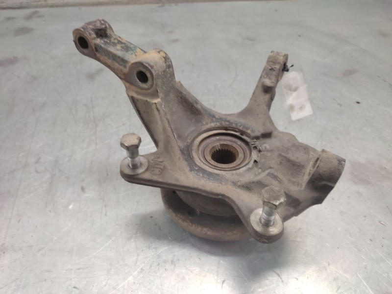 Recambio de mangueta delantera derecha para renault trafic ii furgoneta (fl) 1.9 dci 100 (fl0c) referencia OEM IAM   