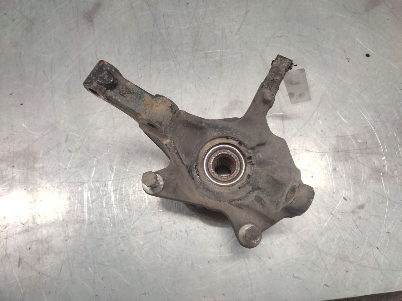 Recambio de mangueta delantera derecha para renault trafic ii furgoneta (fl) 1.9 dci 100 (fl0c) referencia OEM IAM   