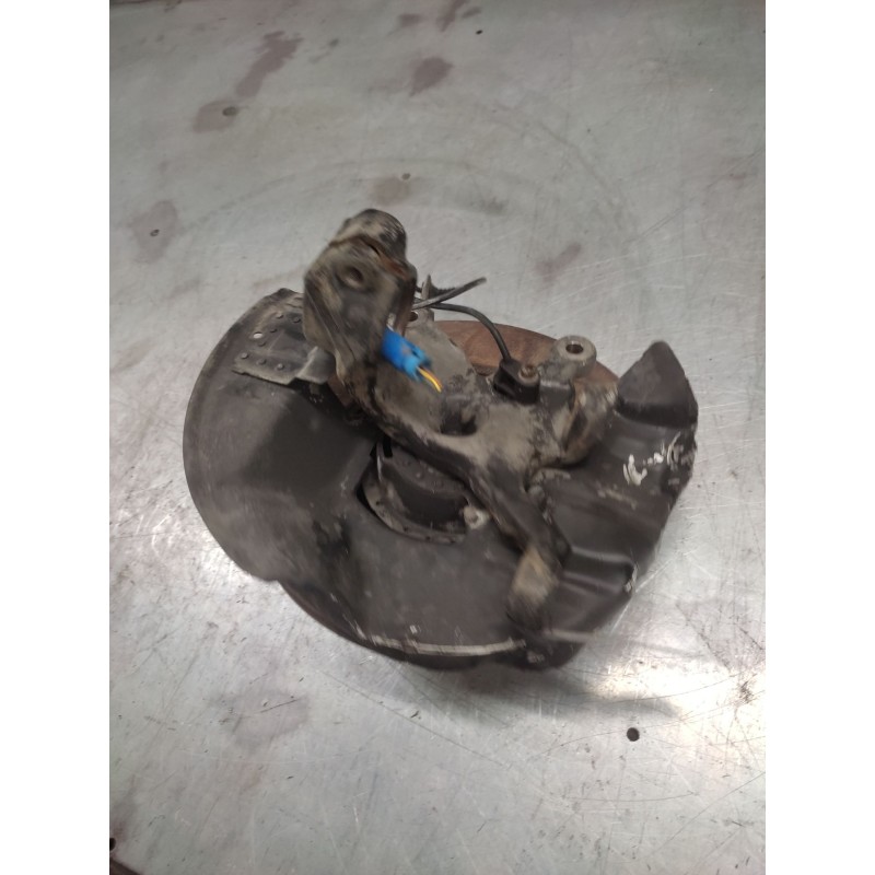 Recambio de mangueta delantera derecha para bmw serie 3 berlina (e46) 2.0 16v diesel cat referencia OEM IAM   