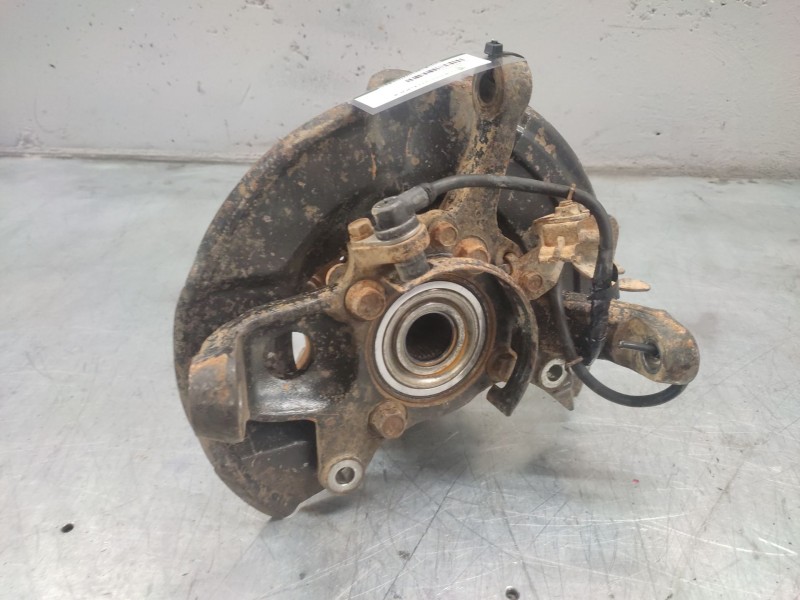 Recambio de mangueta delantera derecha para mitsubishi pajero -- referencia OEM IAM   