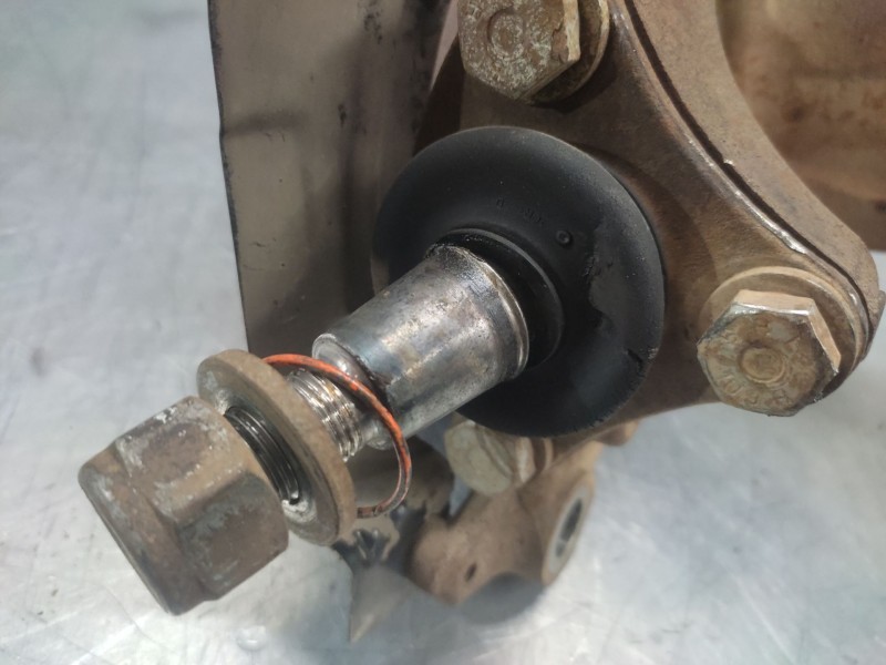 Recambio de mangueta delantera izquierda para citroën jumper ii furgoneta 2.2 hdi 100 referencia OEM IAM   