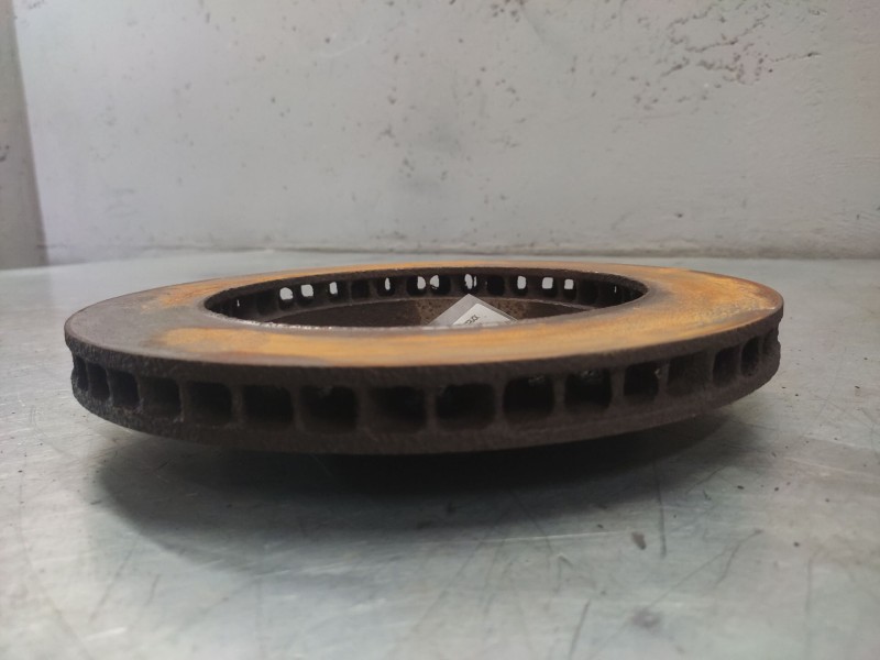 Recambio de disco freno delantero para mitsubishi pajero -- referencia OEM IAM   