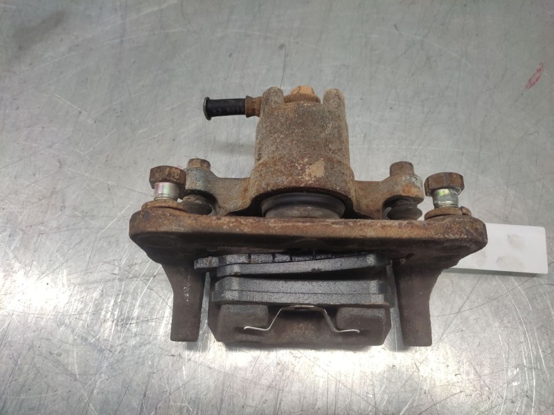 Recambio de pinza freno trasera derecha para mitsubishi pajero -- referencia OEM IAM   