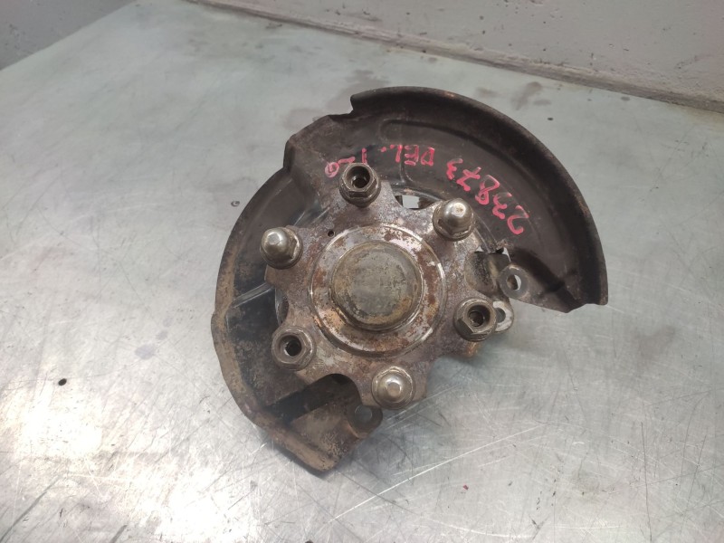 Recambio de mangueta delantera izquierda para mitsubishi pajero -- referencia OEM IAM   