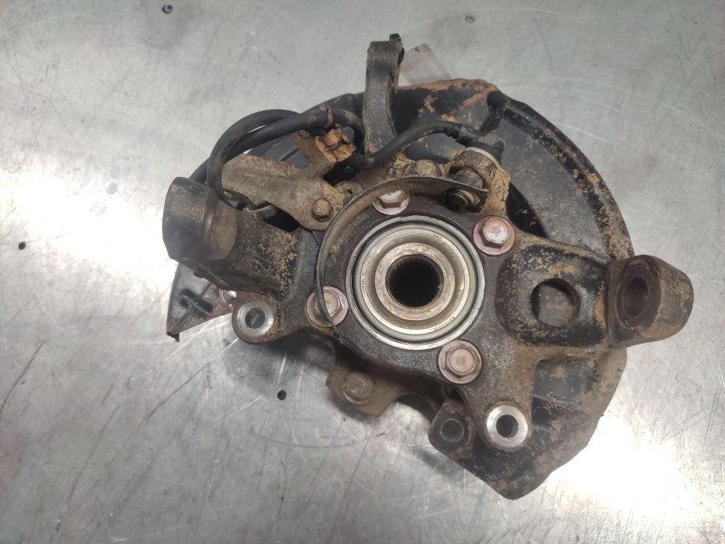 Recambio de mangueta delantera izquierda para mitsubishi pajero -- referencia OEM IAM   