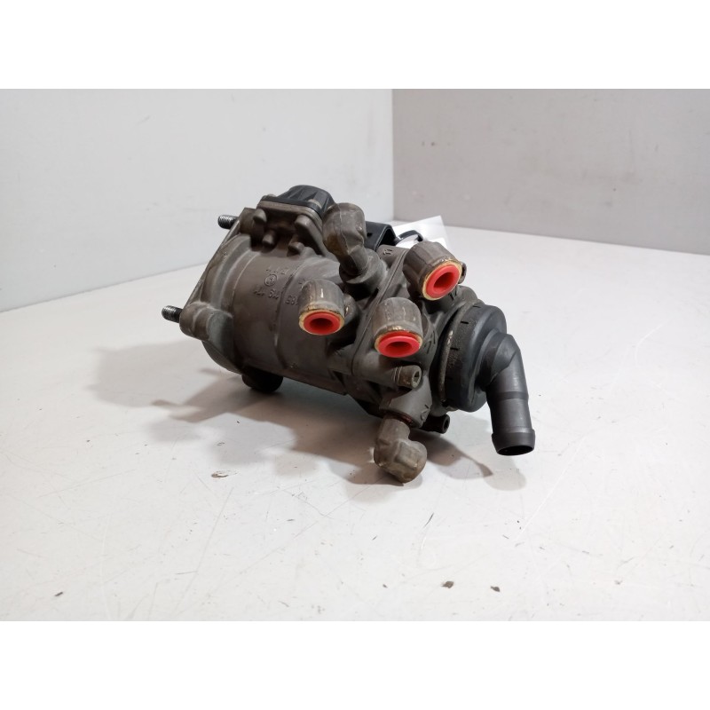 Recambio de valvula aire para volvo fm 12 asta 2001 12.1 diesel (d12d380) referencia OEM IAM 20456400  k000928