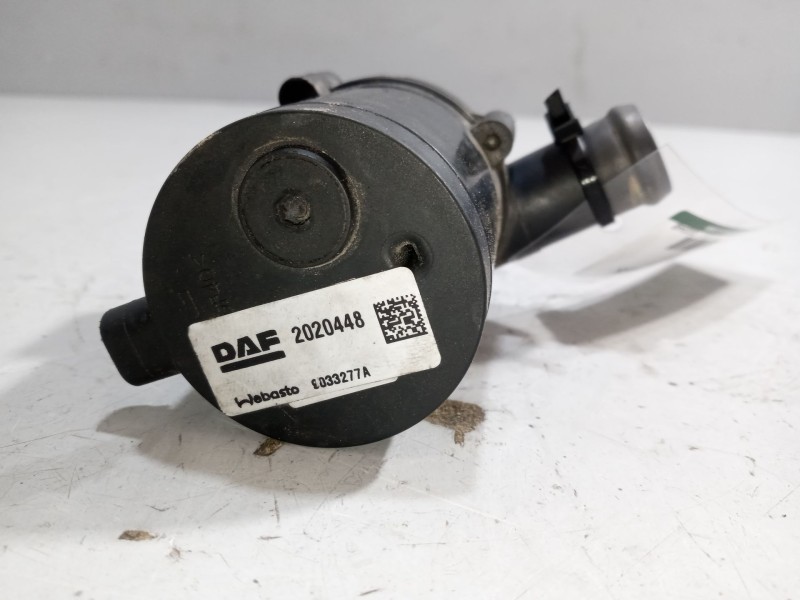 Recambio de bomba agua para daf trucks xf 106 480 referencia OEM IAM 2020448  