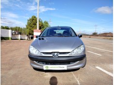 peugeot 206 berlina del año 2003
