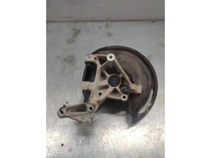 Recambio de mangueta trasera izquierda para volkswagen passat berlina (3c2) advance referencia OEM IAM   