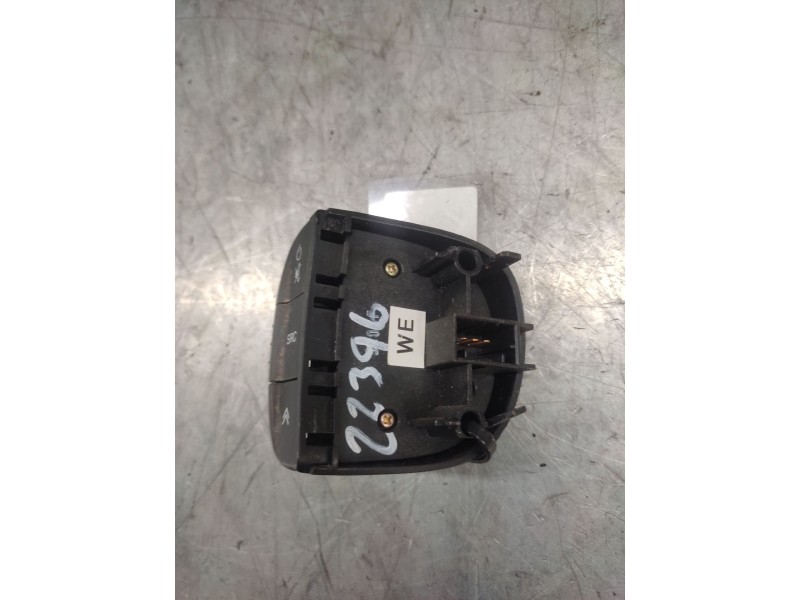 Recambio de mando volante para daewoo nubira berlina cdx referencia OEM IAM  4 PINS 