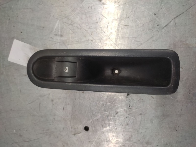 Recambio de mando elevalunas trasero izquierdo para renault scenic ii authentique referencia OEM IAM  6 PINS 