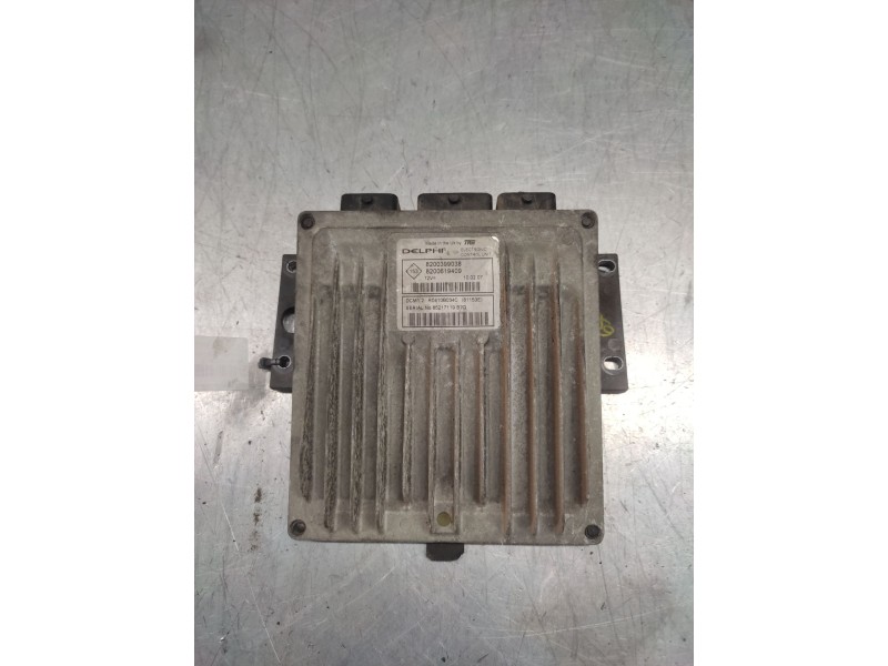 Recambio de centralita motor uce para renault clio iii dynamique referencia OEM IAM 8200399038  8200619409