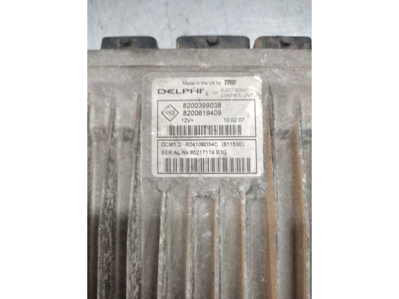 Recambio de centralita motor uce para renault clio iii dynamique referencia OEM IAM 8200399038  8200619409