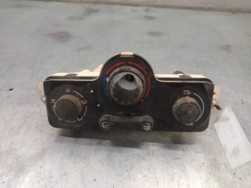 Recambio de mando calefaccion / aire acondicionado para renault clio iii dynamique referencia OEM IAM 69590001  
