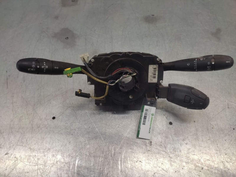 Recambio de mando multifuncion para peugeot 207 sport referencia OEM IAM 96630724XT  