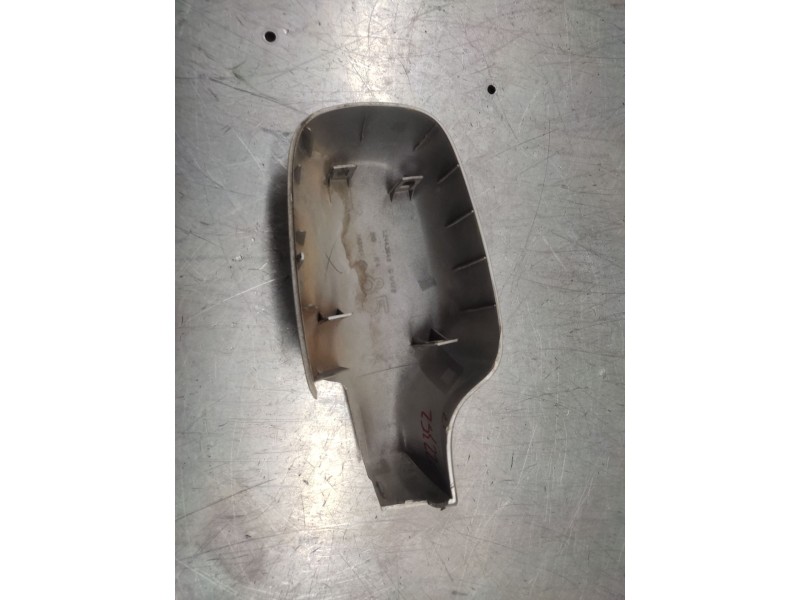 Recambio de carcasa retrovisor izquierdo para renault clio iii dynamique referencia OEM IAM   