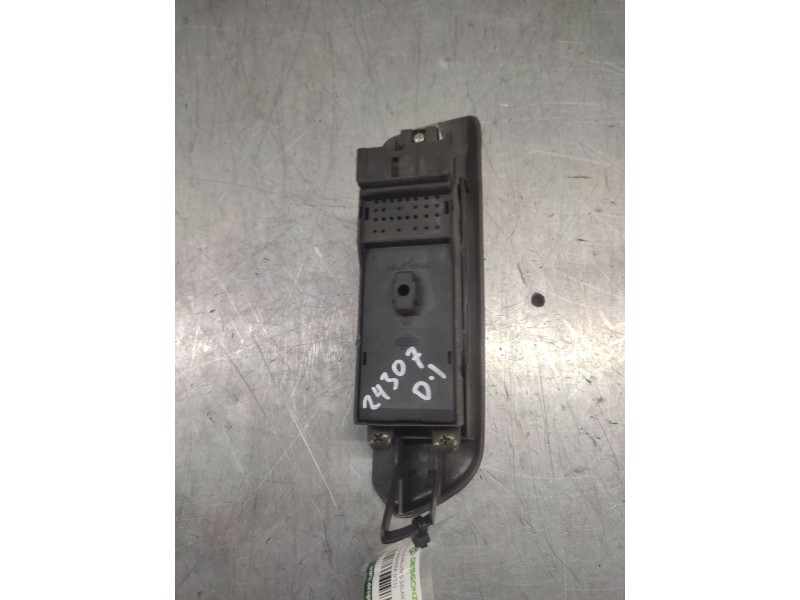 Recambio de mando elevalunas delantero izquierdo para nissan primera (p11) 2.0 td referencia OEM IAM   