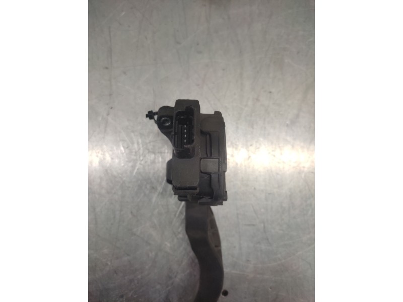 Recambio de potenciometro pedal para peugeot 207 sport referencia OEM IAM 9680756880 5 PINS 6PV00908300