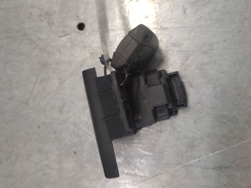 Recambio de conmutador de arranque para bmw serie 1 berlina (e81/e87) 120d referencia OEM IAM 695471709  