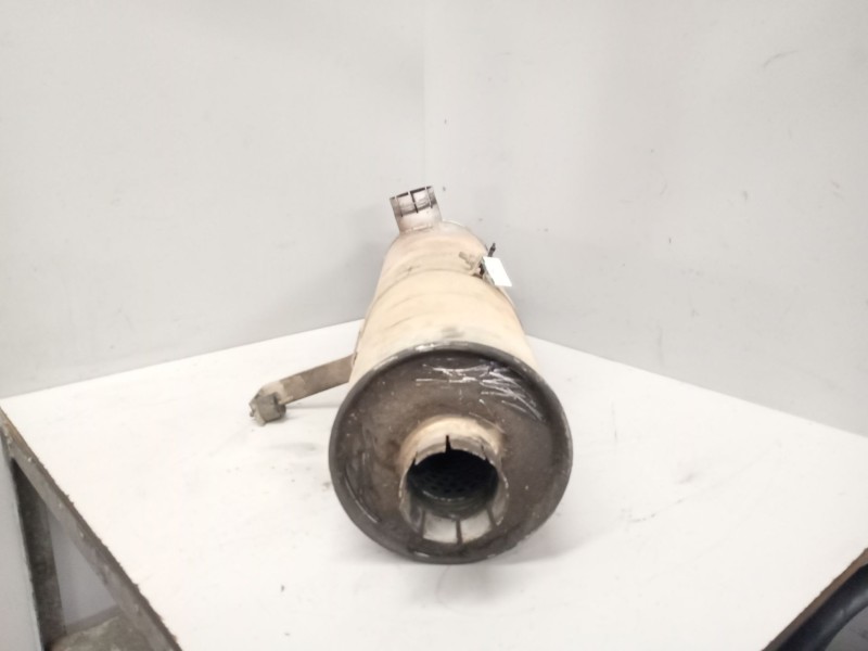 Recambio de silenciador trasero para renault midliner m 150.09/c (150cv) referencia OEM IAM 5010140488  