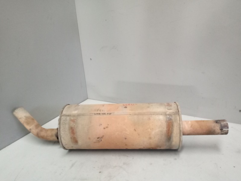 Recambio de tubo escape trasero para nissan cabstar e referencia OEM IAM 20100G4800  