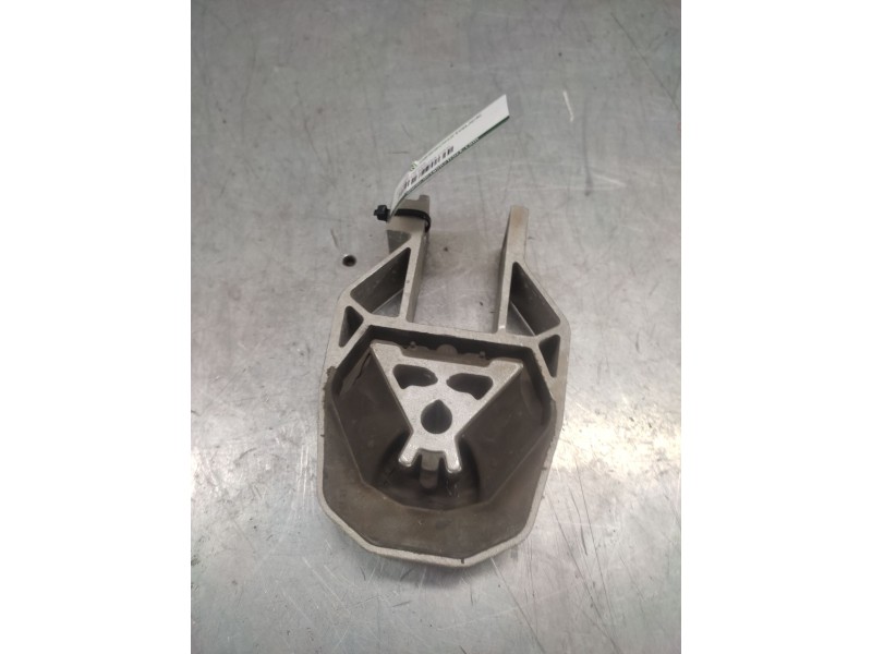 Recambio de soporte motor para ford focus berlina (cap) ambiente (d) referencia OEM IAM   