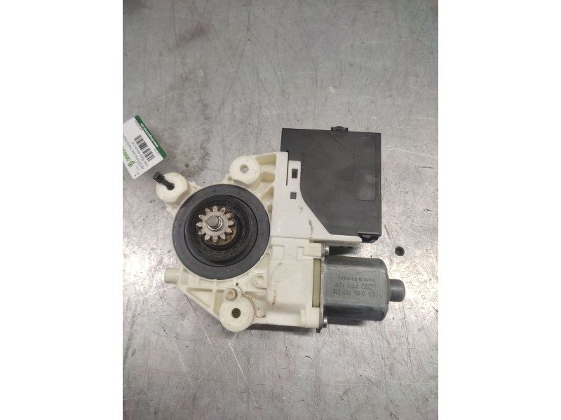 Recambio de motor elevalunas trasero derecho para ford focus berlina (cap) ambiente (d) referencia OEM IAM 4M5T14B534AD  