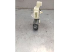 Recambio de motor elevalunas trasero derecho para skoda rapid ambition referencia OEM IAM 5JA959812L  6 PINS 2