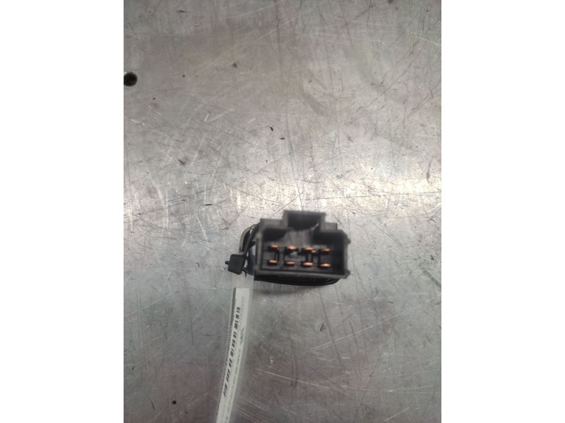 Recambio de warning para nissan primera berl./familiar (p10/w10) básico referencia OEM IAM  8 PINS 