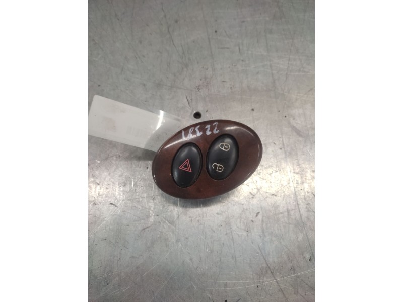 Recambio de warning para mg serie 75 (j/rj) club referencia OEM IAM  3 PINS 