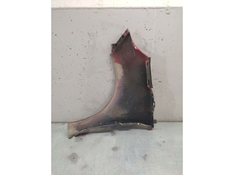 Recambio de aleta delantera derecha para renault grand scénic iii (jz0/1_) 1.5 dci referencia OEM IAM   