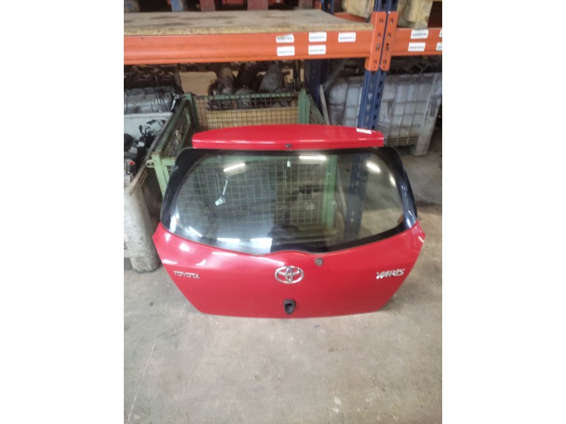 Recambio de porton trasero para toyota yaris 1.0 cat referencia OEM IAM   